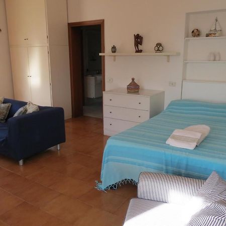 Bellavista Beachfront Apartments เควร์ชาเนลลา ภายนอก รูปภาพ